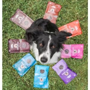 FourFriends Soft treats. Mjukt, lättdelat hundgodis med ursprung EU. 200 gram. Flera olika smaker.