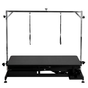 TE808 ECO Black, elektriskt höj- och sänkbart trimbord. Svart underrede och bordsskiva, H-galge medföljer.