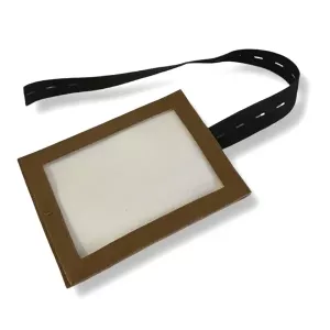 Nummerlappshållare konstläder - brun