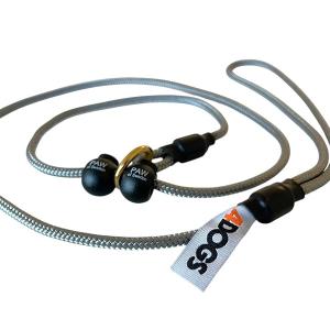 PAW of Sweden svensktillverkat utställningskoppel med dubbla stopp. 110 cm. Silver.