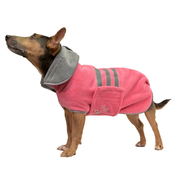 Show Tech+ Active Coral Fleece badrock för hund i supermjuk korallfleece. Rosa.
