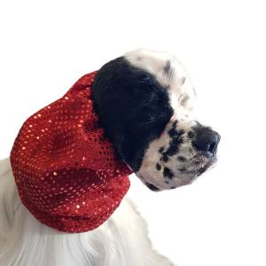 Show Tech Snood Luxe Fancy öronskydd för hund. Skyddar öronen och pälsen kring nacken. Storlek medium, röd.