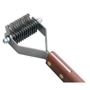 Show Tech Speed Stripper underullskarda för hund. Fintandad, 12 blad. Bredd 4 cm.