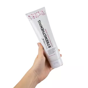 Show Tech+ Strengthening Colestral - 300 ml