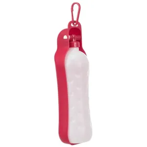 Trixie vattenflaska med röd drickskål Dog on Tour. Reseflaska för hund, rymmer 700 ml.