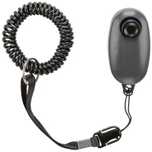 Trixie Soft klicker med mjuk, konsekvent klickton. Grå med svart, avtagbart armband.