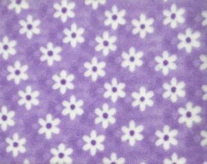 Vetbed hundfäll Daisy, lila med vita blommor. Gummerad baksida.