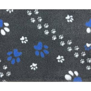Vetbed hundfäll Slinga, mörkgrå med blå och vita tassar. Gummerad baksida. 75x100 cm.