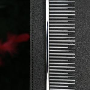 Yento Ambition Powerlift kam för hund och katt. Eliminerar underull. 22 cm.