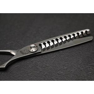 Yento Tanto chunker. Ergonomisk hundsax med unikt fingergrepp och innovativ microtandning.