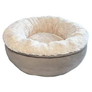 Rund hundbädd med cappuccino-färgad utsida och gräddvit insida i lurvig plysch, diameter 46 cm