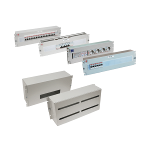 Säkringspanel bestyckad