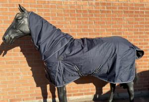 Utetäcke 200g med avtagbar hals