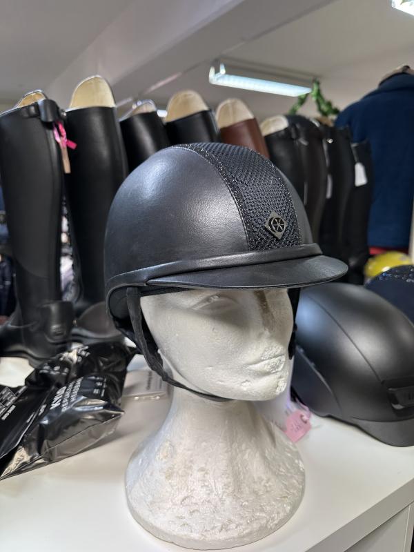 Charles Owen Ayr8 strl 56cm