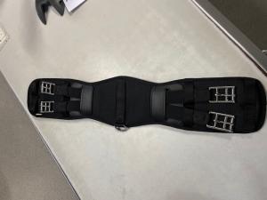 Dressyrgjord memoryfoam