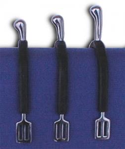 Kulsporrar med gummiklädda skänklar