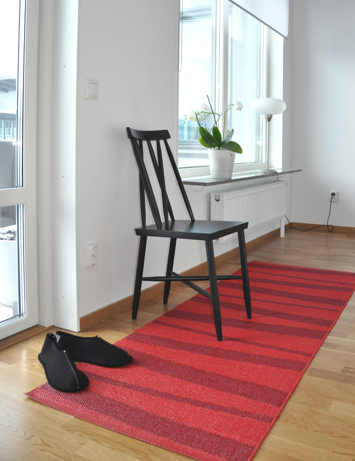 Åre matta röd/vinröd 70x200 cm