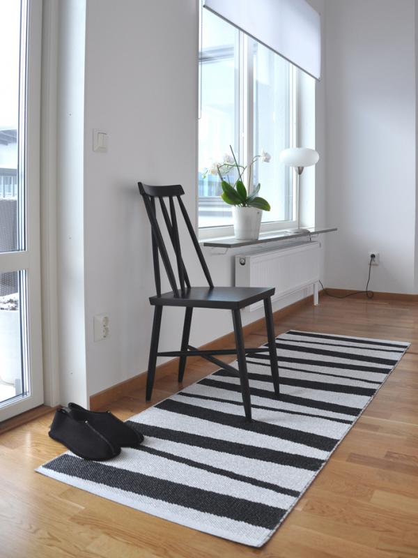 Åre carpet black / white 70x200 cm