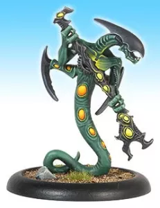 LARVAN WITH NEUTRON STAFF (1)