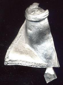 (INQ) Von Castellan Left Side Coat Flap (1)