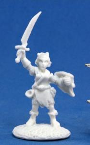 Elliwyn Heatherlark, Gnome Bard (sculpted by Derek Schubert)
