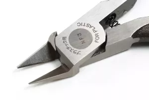 TAMIYA SHARP POINTED SIDE CUTTER FOR PLASTIC (SLIM JAW)