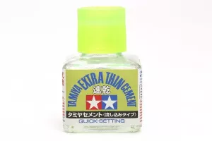TAMIYA EXTRA THIN CEMENT - QUICK-SETTING (40ML)