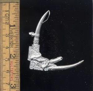 KROAK THRONE RIGHT SIDE