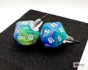 Chessex Stud Earrings Festive® Waterlily Mini-Poly d20 Pair