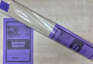 Reversible Megamat 1.5 inch squares and 1.5 inch hexes (34,5 x 48 inch)