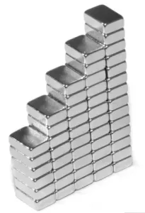 Block magnet 6 x 4 x 2 mm (10st) Nickelpläterad 640g styrka