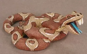 Giant Snake (R02675)