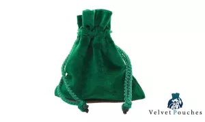 Velvet Pouch: Green