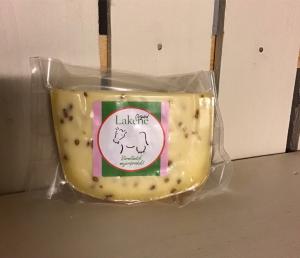 Lakene Ost Bockhornsklöver i bit minst 300 g