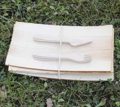 Trätallrik med bestick 4 ST/PK