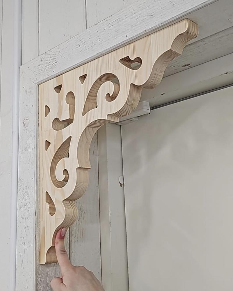 Wooden Victorian Bracket - Pine - No. 1-027-F
