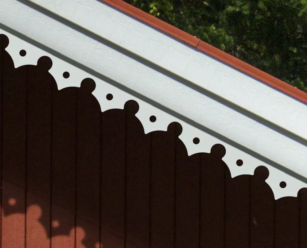Running trim 034 - A red house with victorian decoration for eaves & bargeboards from Swedish Gaveldekor