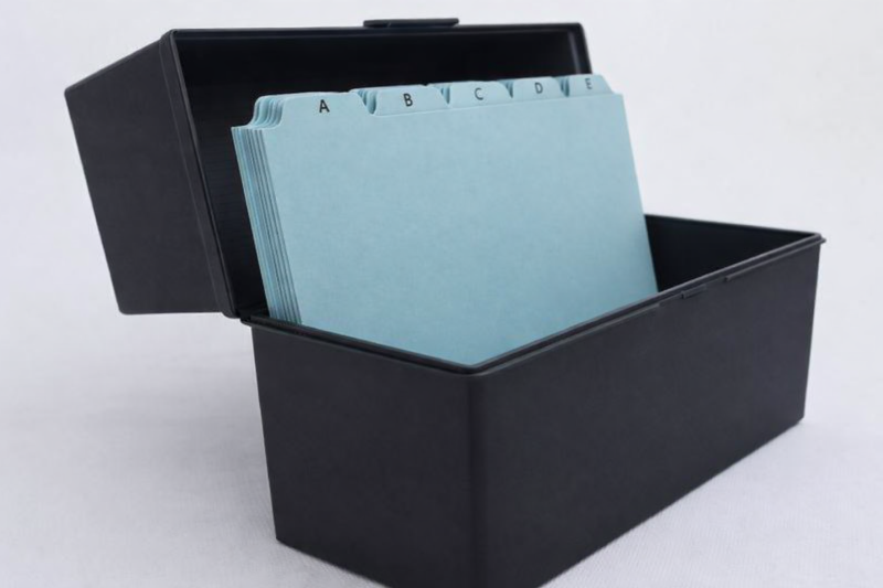 Journallåda svart plast A5