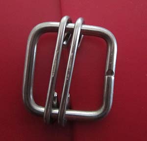 Skarv för 14 mm band.