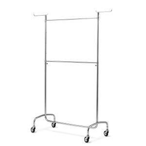 Tygprovställ i 2 våningar med extra vinklingsbara armar. Fyra stycken hjul, varav två med broms.