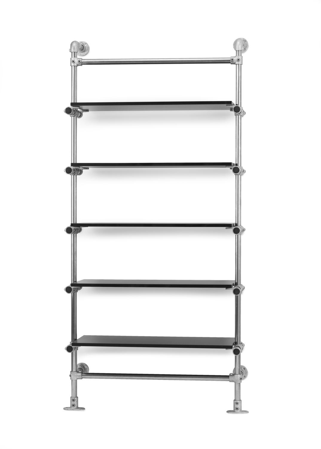 IDRO HYLLSEKTION MED SVARTA HYLLOR