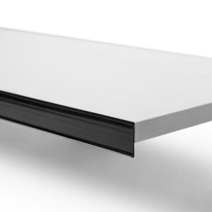 ETIKETTLIST (HYLLKANTSLIST) RAK SVART 885 MM