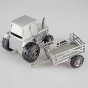 Sparbössa traktor med släp gratis gravyr