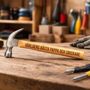 Hammare med träskaft