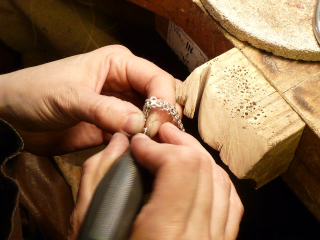 Slipning av X-armband