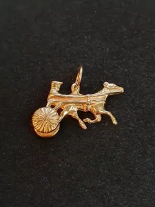 Travhäst m sulky 18K 180336H
