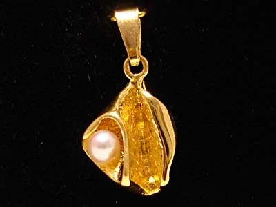 Hängsmycke 18K guld 180712H