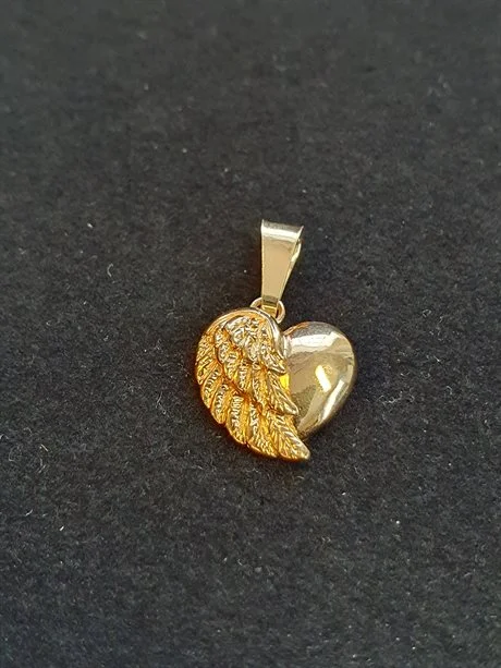 Hängsmycke hjärta med änglavinge 18K