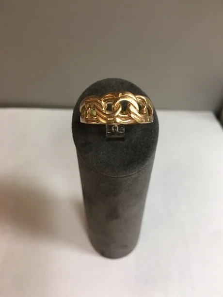 Bismarck ring 18K 180536R