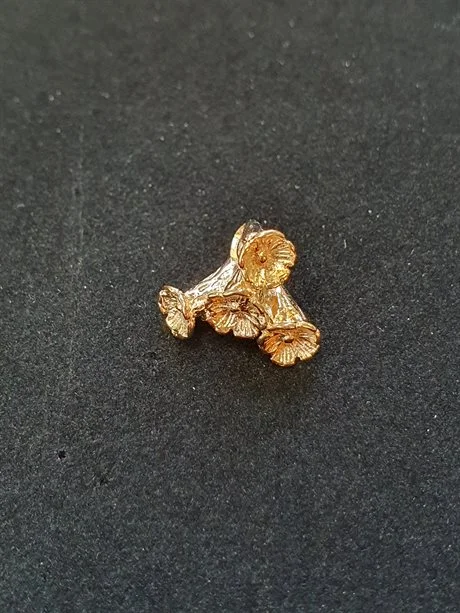 Gullviva hänge 18K